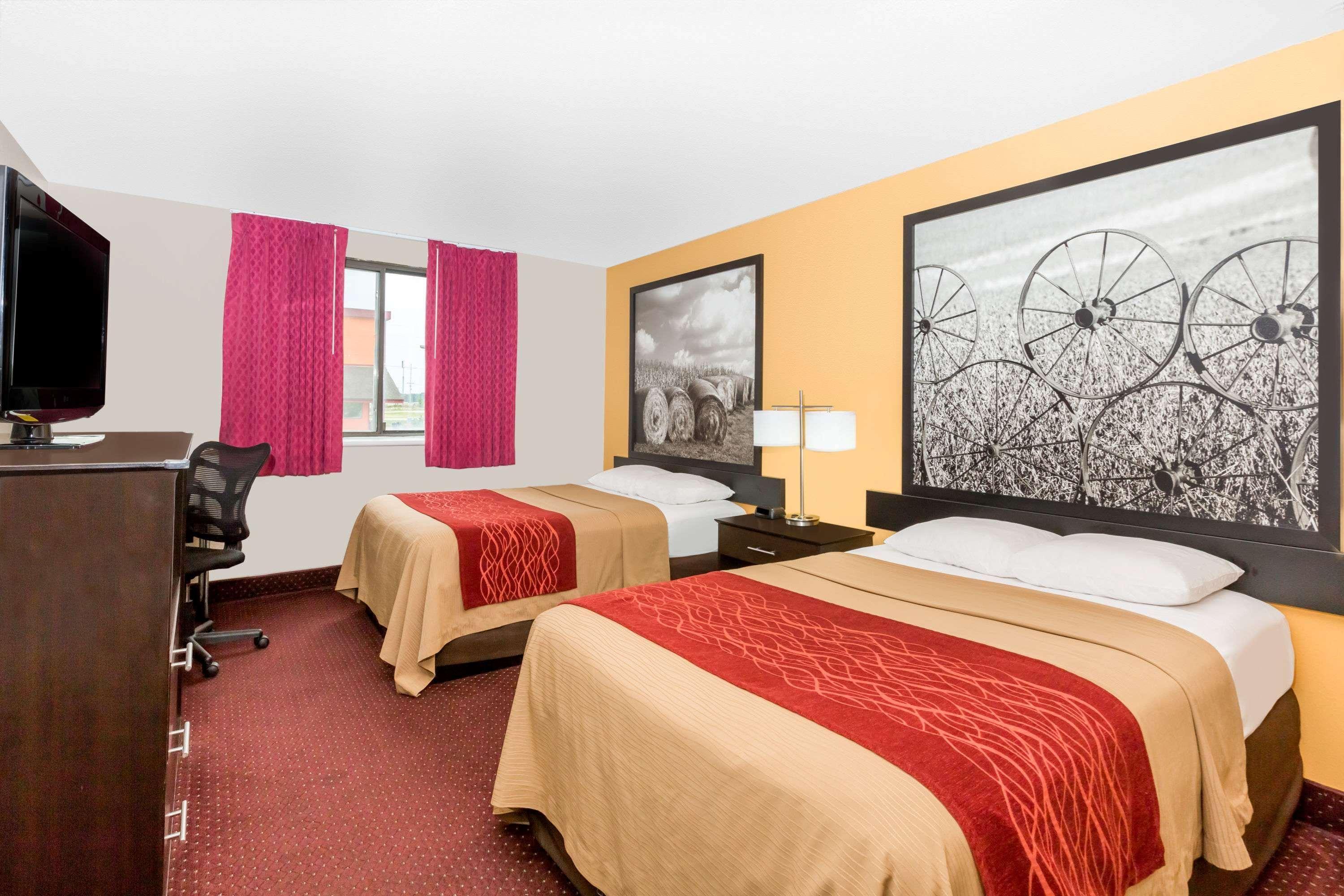 Hotel Super 8 By Wyndham Ames Exteriér fotografie