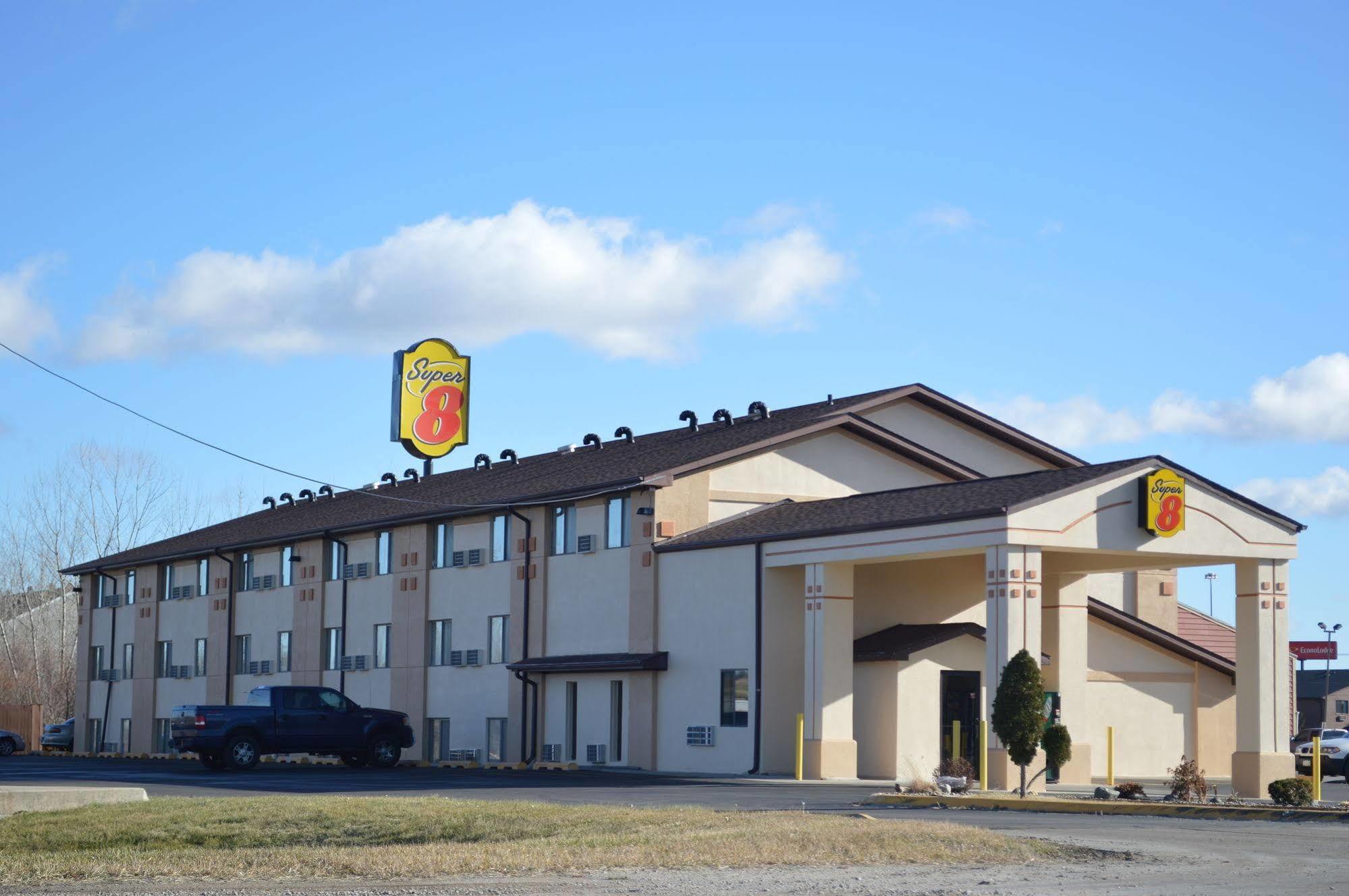 Hotel Super 8 By Wyndham Ames Exteriér fotografie